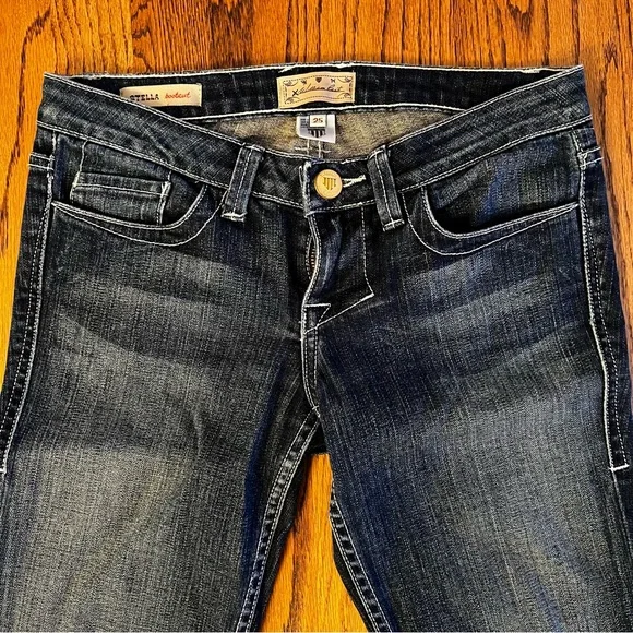 WILLIAM RAST • Stella Low Rise Bootcut Jeans - Picture 3 of 7